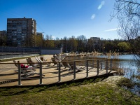 Калининский район, сквер