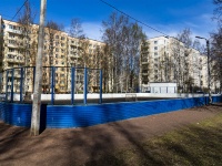 Светлановский проспект. спортивная площадка Хоккейная коробка