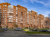 Kalininsky district, Severny avenue, house 93. Apartment house