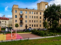 Kirovsky district,  , house 9. Apartment house