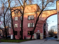 Kirovsky district,  , house 10. Apartment house