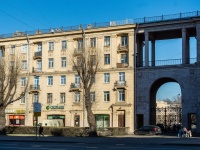Kirovsky district,  , house 26. Apartment house