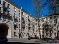 Kirovsky district,  , 房屋 32. 公寓楼