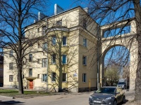 Kirovsky district,  , house 35. Apartment house