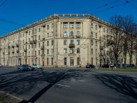 Kirovsky district,  , 房屋 46. 公寓楼