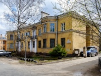 Kirovsky district,  , house 28. Apartment house