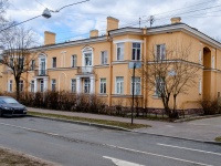 Kirovsky district,  , house 33. Apartment house
