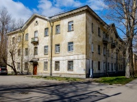 Kirovsky district, Barrikadnaya st, 房屋 5. 公寓楼
