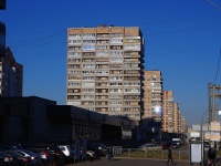 Kirovsky district, Leninsky avenue, 房屋 135. 公寓楼