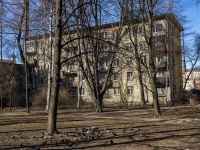 Красногвардейский район, Малоохтинский проспект, дом 12. многоквартирный дом