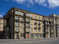 Krasnogvardeisky district,  , 房屋 92. 公寓楼