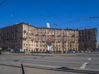 Krasnogvardeisky district, Novocherkasskiy , 房屋 26/16. 公寓楼