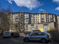 Krasnogvardeisky district, Novocherkasskiy , 房屋 28/19. 公寓楼