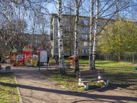 Krasnogvardeisky district, Piskaryovskij avenue, 房屋 17 к.3. 公寓楼