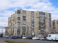 Krasnogvardeisky district, Peredovikov st, 房屋 1/6. 公寓楼