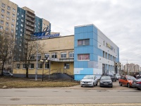 Krasnogvardeisky district, st Peredovikov, house 13 к.2. sports club