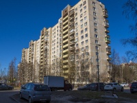 Красногвардейский район, улица Передовиков, дом 37. многоквартирный дом