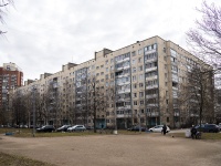 Krasnogvardeisky district, avenue Industrialny, house 14 к.2. Apartment house