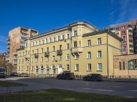 Krasnogvardeisky district,  Bolsheokhtinskiy, house 17. Apartment house