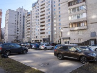 Krasnogvardeisky district, Hasanskaya st, house 10 к.1. Apartment house
