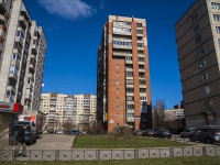 Krasnogvardeisky district, Hasanskaya st, 房屋 12. 公寓楼