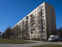 Krasnogvardeisky district, Hasanskaya st, house 18 к.1. Apartment house