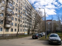 Krasnogvardeisky district, Lenskaya st, 房屋 1 к.1. 公寓楼