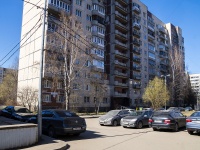 Krasnogvardeisky district, Lenskaya st, 房屋 9 к.2. 公寓楼