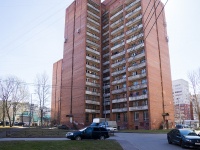 Krasnogvardeisky district, Lenskaya st, house 14. Apartment house