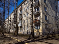 Krasnogvardeisky district, avenue Shaumyan, house 42. Apartment house