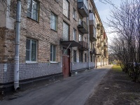 Krasnogvardeisky district, Kryukov st, house 1. Apartment house