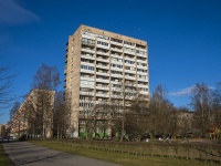 Krasnogvardeisky district, Aprelskaya st, house 3. Apartment house