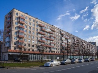 Krasnogvardeisky district, Aprelskaya st, house 5. Apartment house