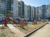 Krasnogvardeisky district, Kosygin , 房屋 28 к.1. 公寓楼