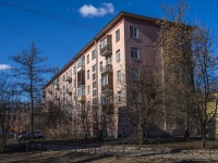 Krasnogvardeisky district, Rizhskaya st, house 4. Apartment house