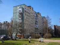 Krasnogvardeisky district, Nastavnikov avenue, 房屋 13. 公寓楼