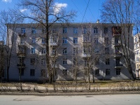 Krasnogvardeisky district, Stahanovtcev st, 房屋 15. 公寓楼