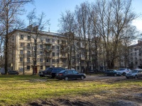 Krasnogvardeisky district, Revolyutsii road, house 16. Apartment house