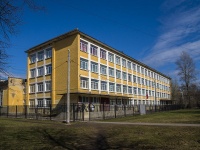 Krasnogvardeisky district, road Revolyutsii, house 35 к.5. school