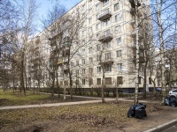 Krasnogvardeisky district, road Revolyutsii, house 45. Apartment house