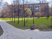 Krasnogvardeisky district, st Krasnodonskaya. park