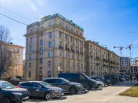 Krasnogvardeisky district, Perevoznij alley, 房屋 9. 公寓楼