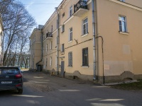 Krasnogvardeisky district, Panfilov st, 房屋 16. 公寓楼
