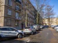 Krasnogvardeisky district, Panfilov st, house 31. Apartment house