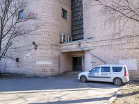 Krasnogvardeisky district, Respublikanskaya st, house 28. office building