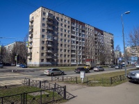 Krasnogvardeisky district, avenue Udarnikov, house 24. Apartment house