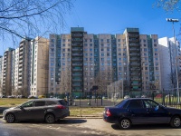 Krasnogvardeisky district, avenue Udarnikov, house 27 к.2. Apartment house