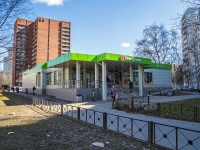 Krasnogvardeisky district, avenue Udarnikov, house 27. supermarket