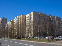 Krasnogvardeisky district, avenue Udarnikov, house 32 к.1. Apartment house