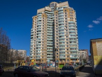 Krasnogvardeisky district, avenue Udarnikov, house 33. Apartment house